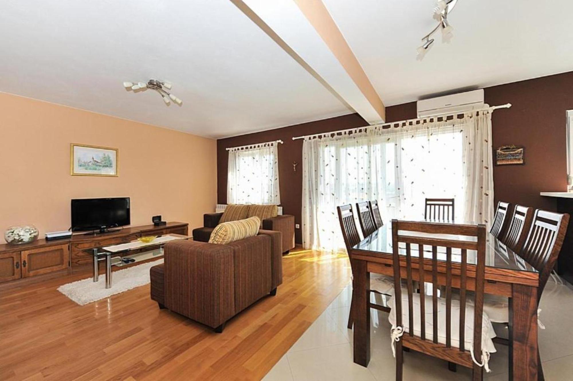 Veliki Petra Apartment Posedarje