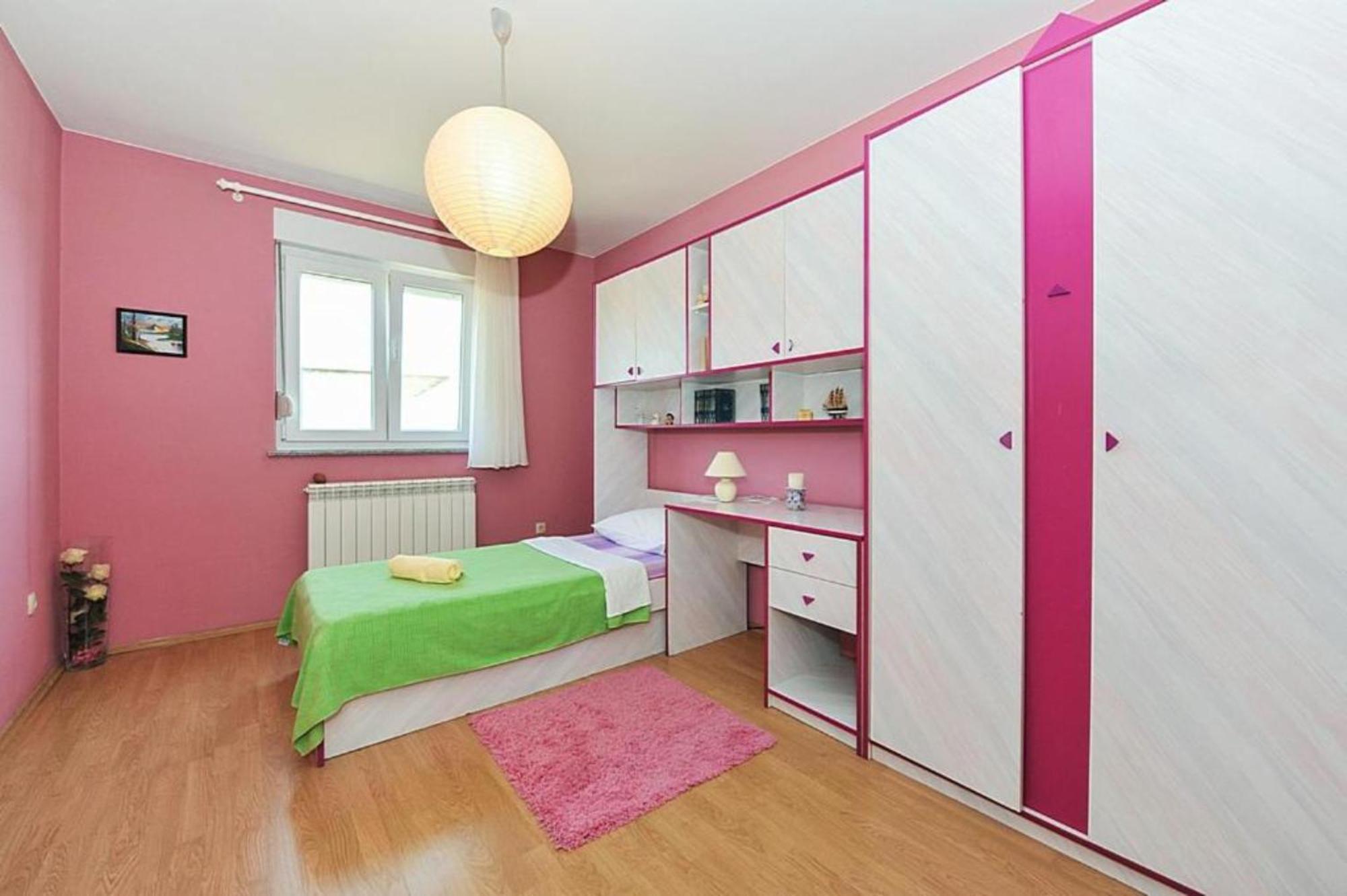 Veliki Petra Apartment *